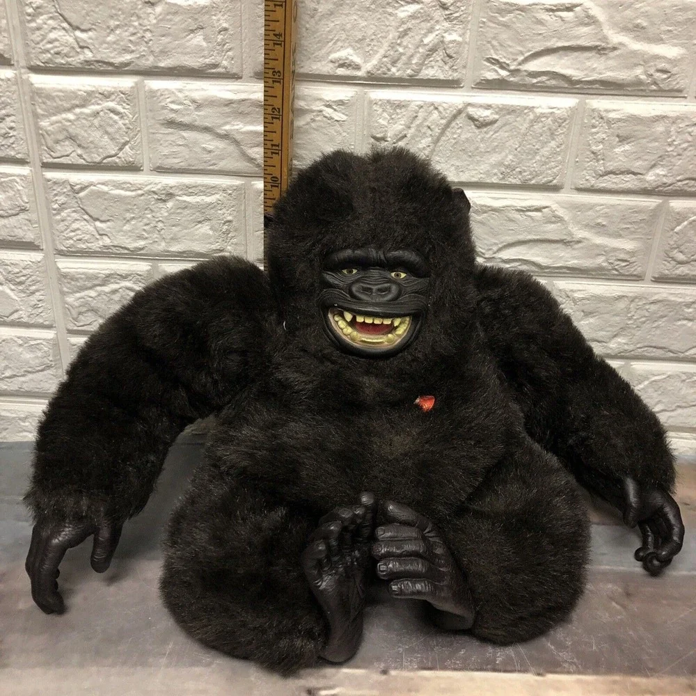 RARE HTF Universal Studios 1980s King Kong 18